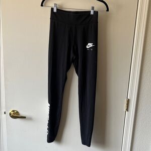 Nike  Black Air Leggings size XS GUC